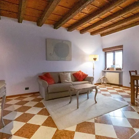 아파트 Casa Perotti